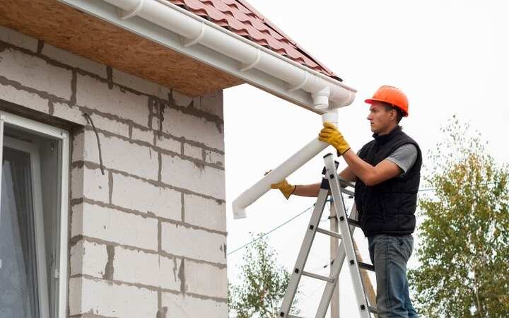 Gutter Installation in Columbia MO Missouri | Columbia Roofing Company