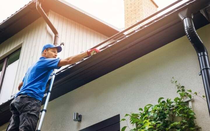 Gutter Installation in Columbia MO Missouri | Columbia Roofing Company