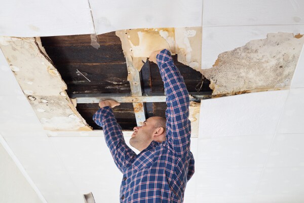 Roof Repair in Columbia MO Missouri | Columbia Roofing Company