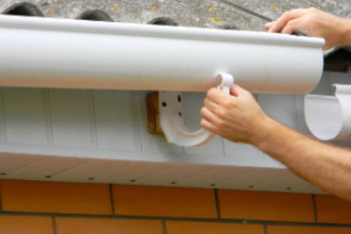 Gutter Installation in Columbia MO Missouri | Columbia Roofing Company