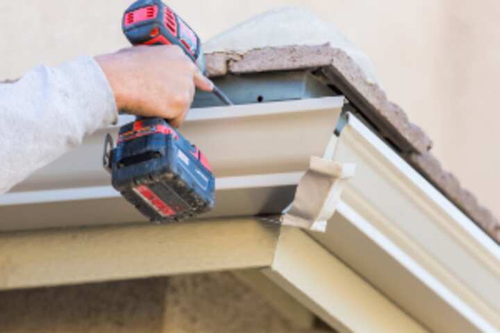 Gutters in Columbia MO Missouri | Columbia Roofing Company